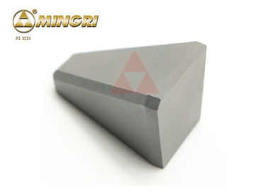 Tungsten Cemented Carbide Shield Cutter Untuk Mesin Bor Sisipan / Tunneling