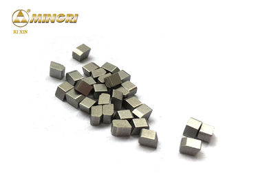 Cemented Carbide Tips / Tungsten Carbide Saw Tips Untuk Memotong Bahan Keras Kayu