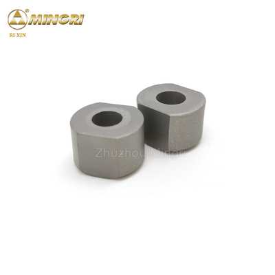 Precision Tungsten Carbide Cold Heading Dies untuk Sekrup dan Kacang Kelas YG20C YG22C YG25C GT40 GT55