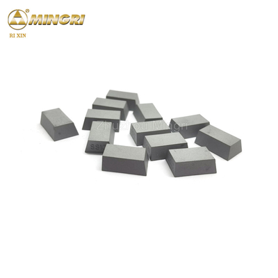 15*10*5 SS10 High Precision Carbide Saw Tip YG9C Dengan Dimensi yang Tepat Dan Keakuratan Ukuran yang Baik