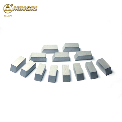 Tungsten Carbide Tips Pemotongan Carbide Saw Tips Carbide Brazed Tips