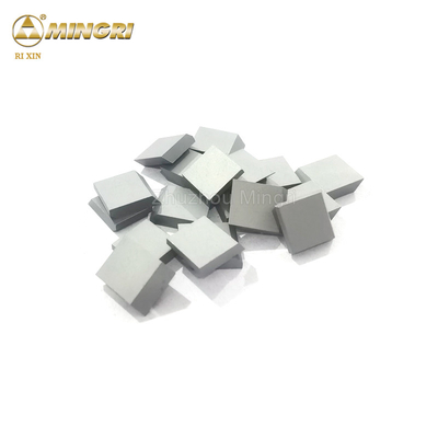 Ujung Tungsten Carbide Saw Kekerasan Tinggi Dipoles Untuk Mata Gergaji Bundar